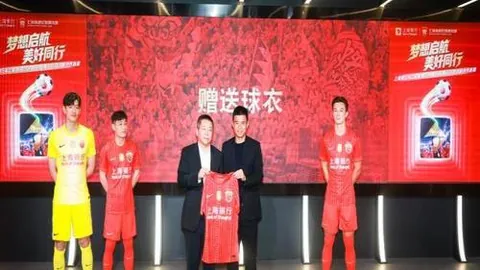 王振澳射门得分，郑铮意外失误送分